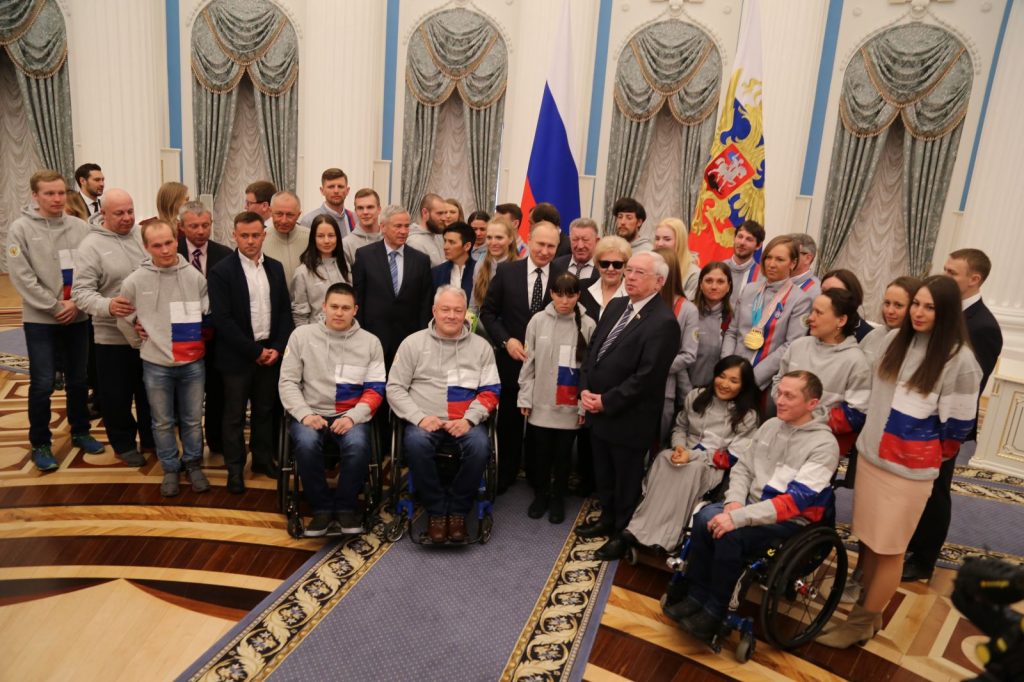 В.В. ПУТИН ВРУЧИЛ ГОСУДАРСТВЕННЫЕ НАГРАДЫ РФ ЧЕМПИОНАМ И ПРИЗЕРАМ XII ПАРАЛИМПИЙСКИХ ЗИМНИХ ИГР 2018 Г.