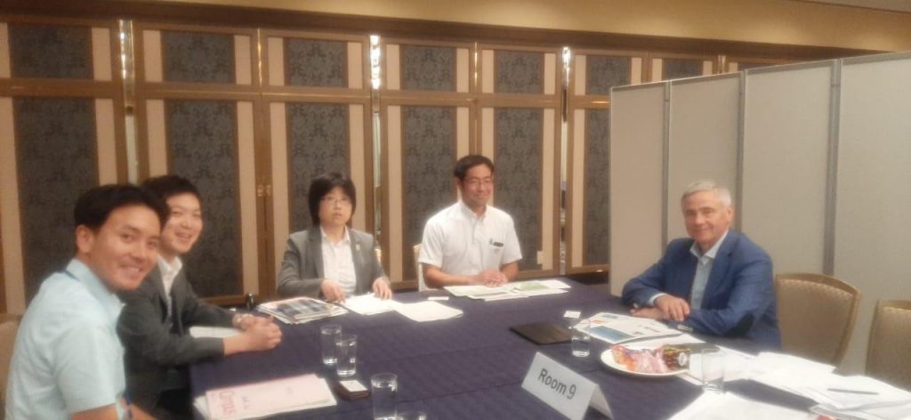 П.А. Рожков в г. Токио (Япония) встретился с Председателями кабинета министров Японии, отвечающих за подготовку Олимпийских и Паралимпийских игр 2020 года в г. Токио (Япония)